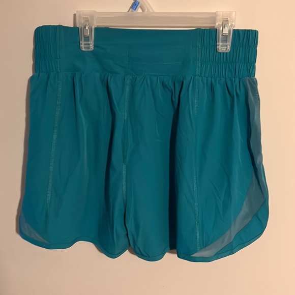 Balance athletica breeze shorts - Picture 3 of 6
